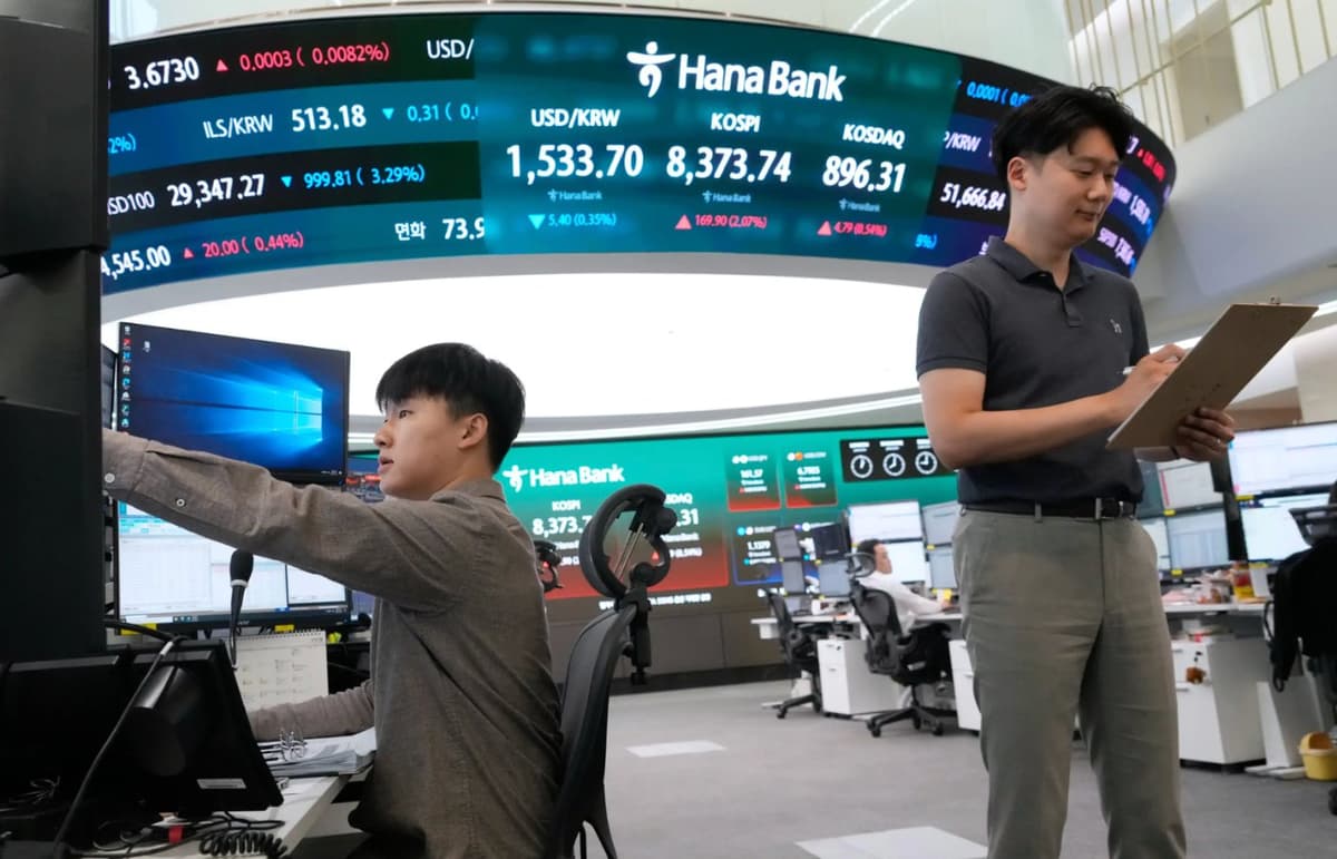 AI Sell-Off Hits South Korea as Market Drops 10%